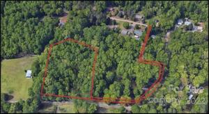 10649 Walkers Ferry