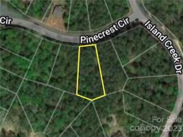 386 Pinecrest