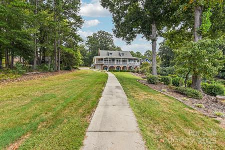 184 Windemere Pointe Drive