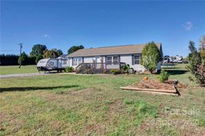 5630 Goodman Lake
