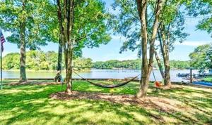 9737 Hatfield