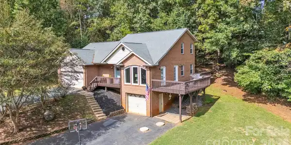 86 Sharon Valley Drive