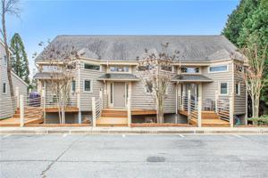 13932 Queens Harbor Road