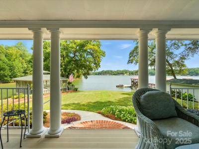 703 Island Point Road