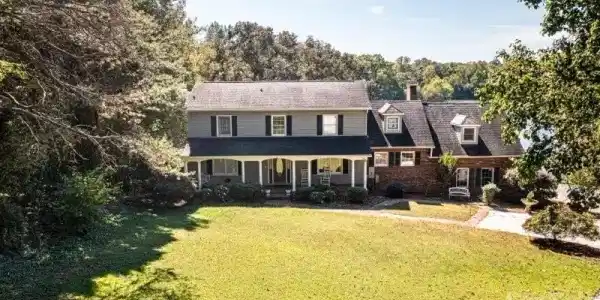 10 Riverview Circle
