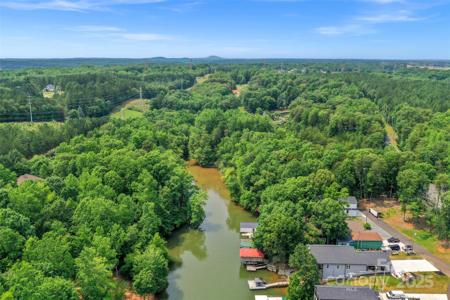 2033 Beauhaven Lane