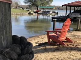 111 E Debbie Drive