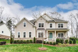 212 S Shore Drive