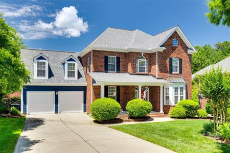 2044 Emerald Pines Drive