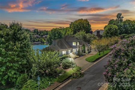 271 44th Avenue Circle NW