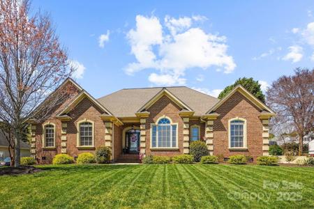 2508 Shaggy Bark Court