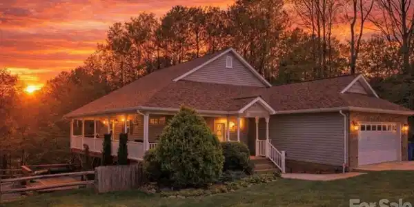 5106 Hanging Rock Court