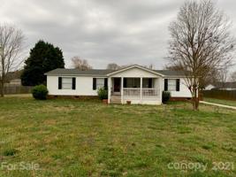 5792 Bow Street