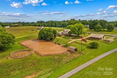 296 Hicks Creek Road