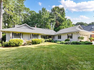 7963 Prestwick Lane
