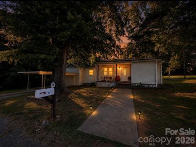 525 Shinn Circle