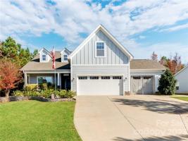 10198 Lakeshore