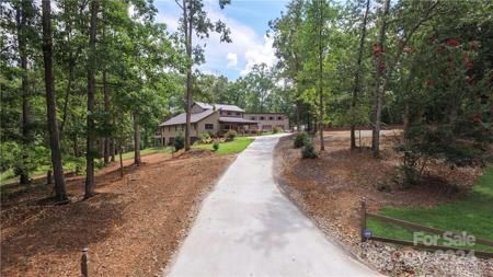 737 Riverwood Drive