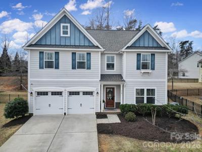 318 Redberry Court