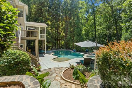 101 Egrets Walk Place