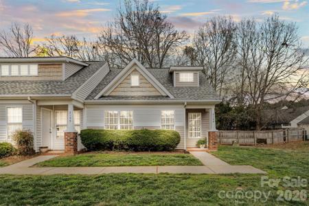2139 Pavillion Court