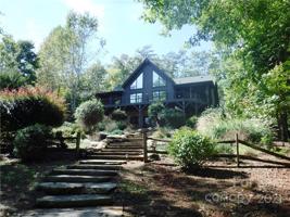454 South Pointe