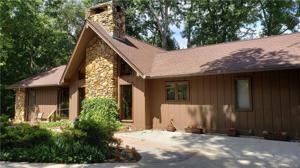 752 Wood Hollow Road