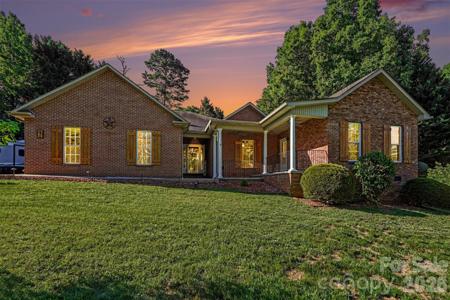 6826 Teal Drive