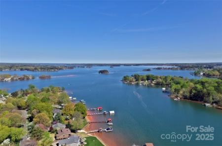 2792 Lakeshore Road S