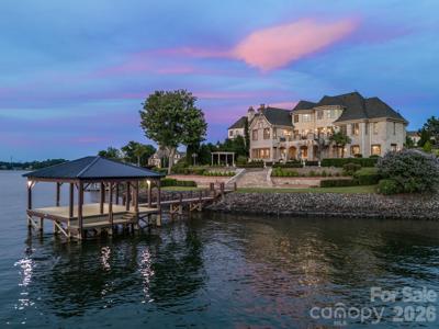 331 Ivy Arbor Circle