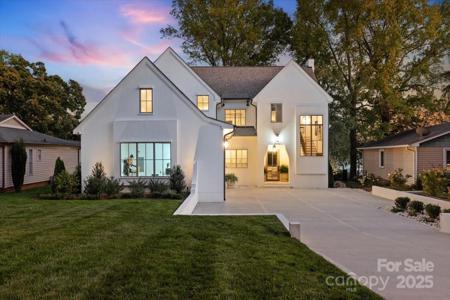 21520 Rio Oro Drive