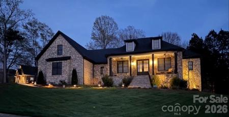 302 Forest Bay Court