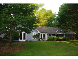 8 Fairway Ridge 