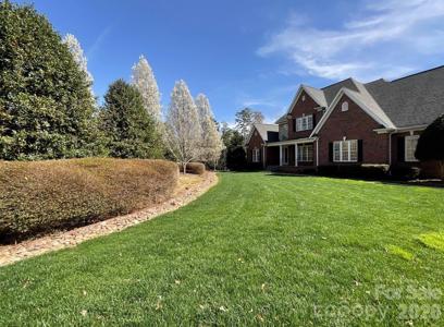 5231 Peninsula Drive