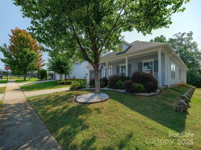28111 Egrets Court