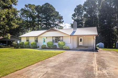 207 Timberlane Drive
