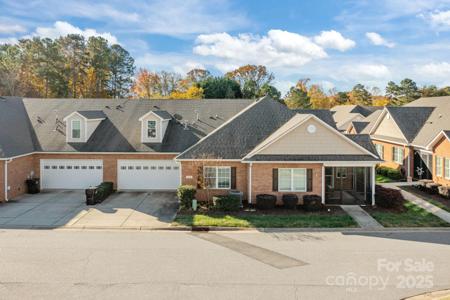 8380 Glacier Drive
