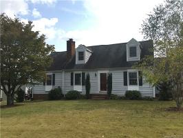2904 Highland Circle 