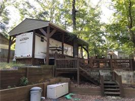 121 & 123 Landlubber Trail