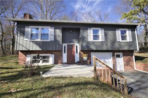 91 Rolling Green Drive