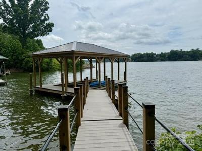 138 Island View Road