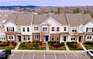 109 Prairie View Court