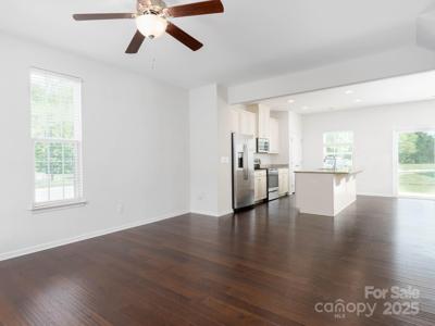 2448 Mariners Cove Lane