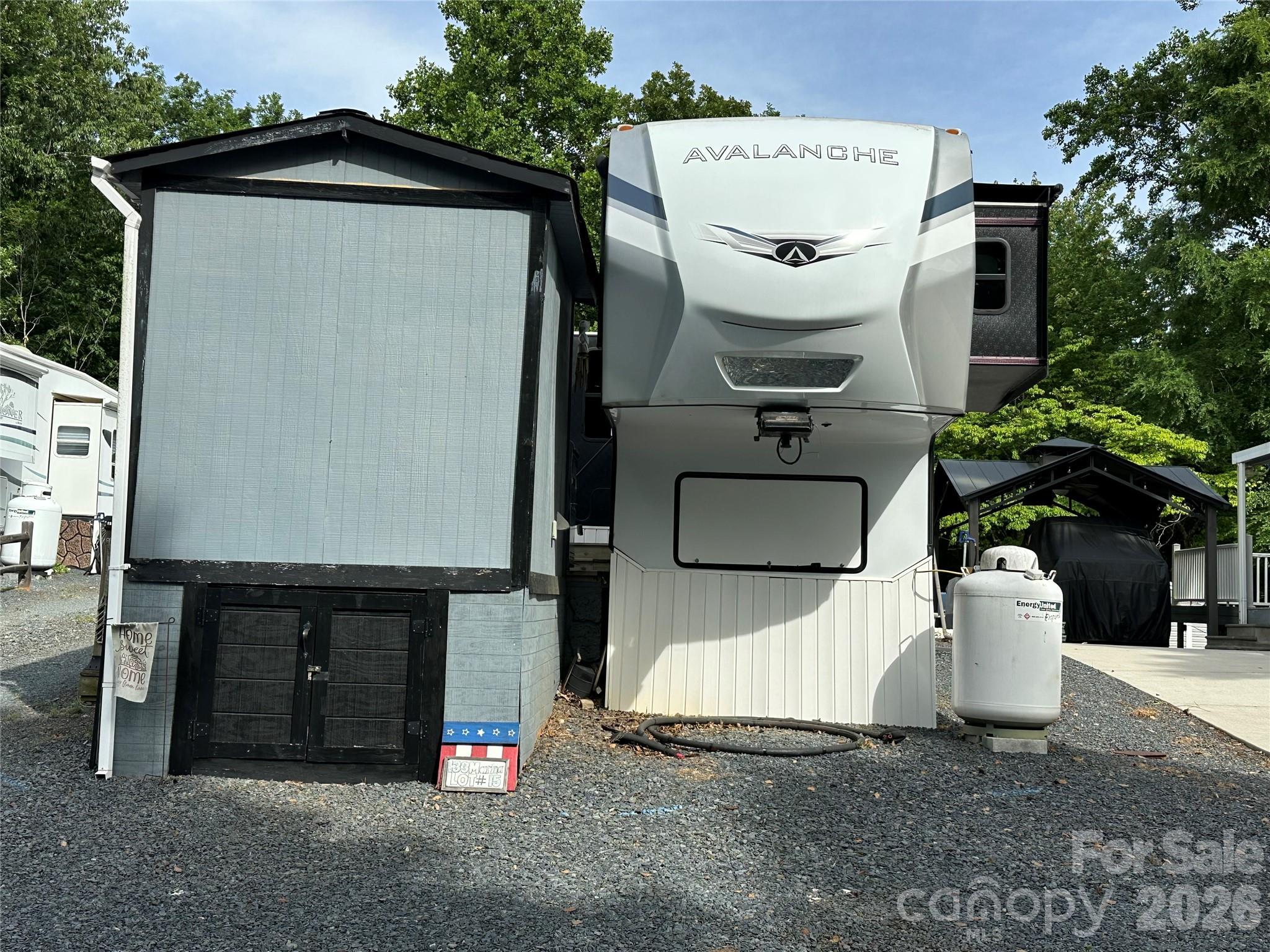 Image 4 Image 4