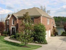 944 Rocky Point Lane 