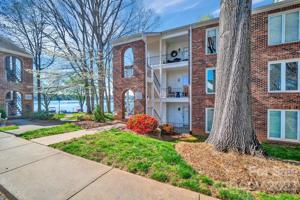 102 Northshore