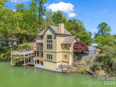105 Tryon Bay Circle