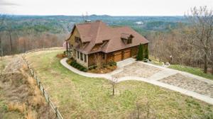 131 Bear Cliff Way