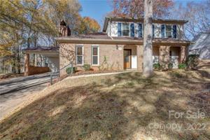 402 Ridgeway