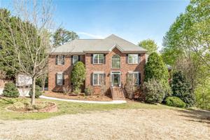 2816 Arrowwood Lane